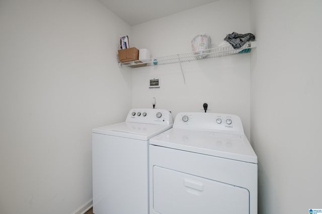 6982 SOUTHERN TRACE LOOP, Leeds, AL 35094