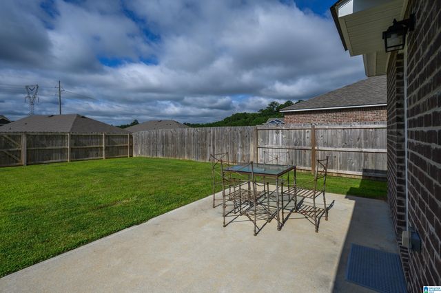 6982 SOUTHERN TRACE LOOP, Leeds, AL 35094