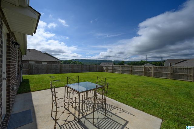 6982 SOUTHERN TRACE LOOP, Leeds, AL 35094