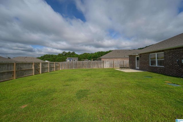 6982 SOUTHERN TRACE LOOP, Leeds, AL 35094