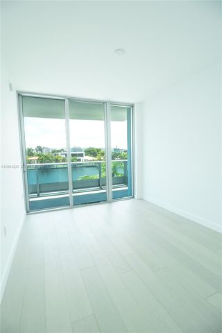 9221 E Bay Harbor Drive 307, Bay Harbor Islands, FL 33154
