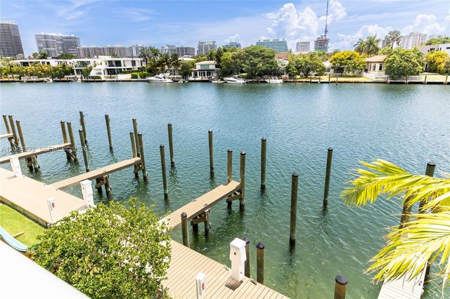 9221 E Bay Harbor Drive 307, Bay Harbor Islands, FL 33154