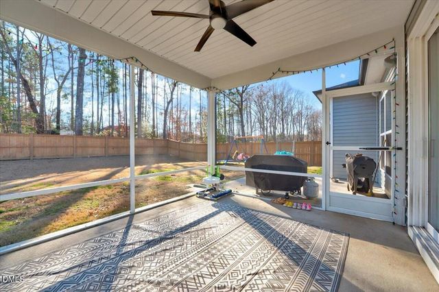 1556 Majors Cup Way, Fuquay Varina, NC 27526