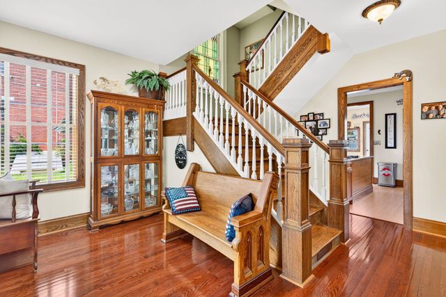 45 N Trine Street, Canal Winchester, OH 43110