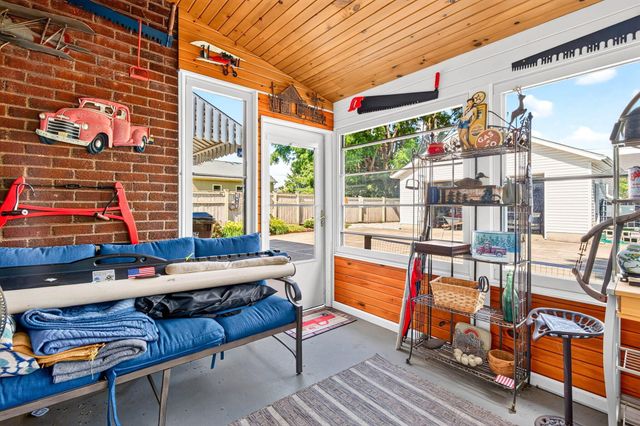 45 N Trine Street, Canal Winchester, OH 43110