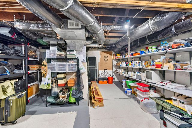45 N Trine Street, Canal Winchester, OH 43110