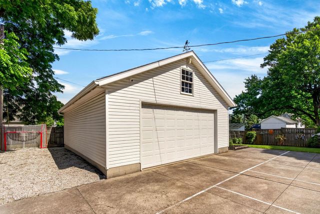 45 N Trine Street, Canal Winchester, OH 43110
