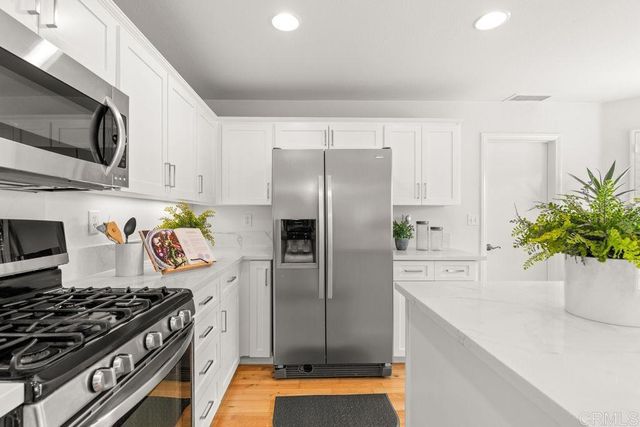 474 Lexington Circle, Oceanside, CA 92057