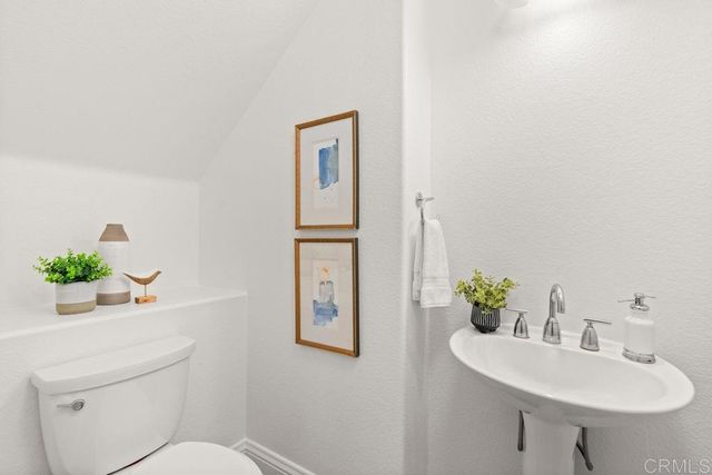 474 Lexington Circle, Oceanside, CA 92057