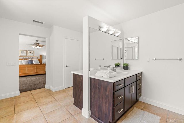 474 Lexington Circle, Oceanside, CA 92057