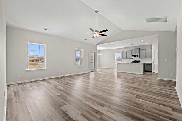 3235 Little Bay Dr., Conway, SC 29526