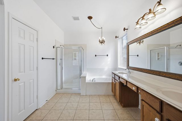 4301 Hoffman DR, Austin, TX 78749