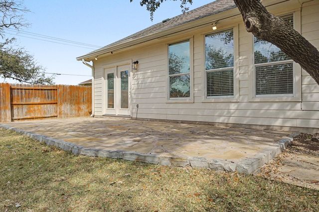 4301 Hoffman DR, Austin, TX 78749