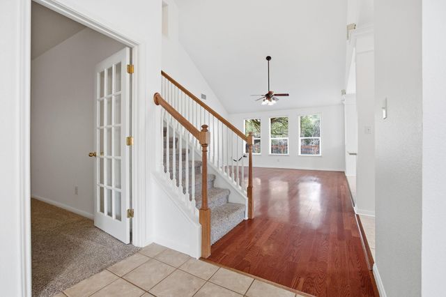 4301 Hoffman DR, Austin, TX 78749