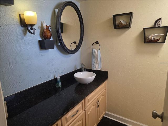 5130 BRITTANY DRIVE S 604, St Petersburg, FL 33715
