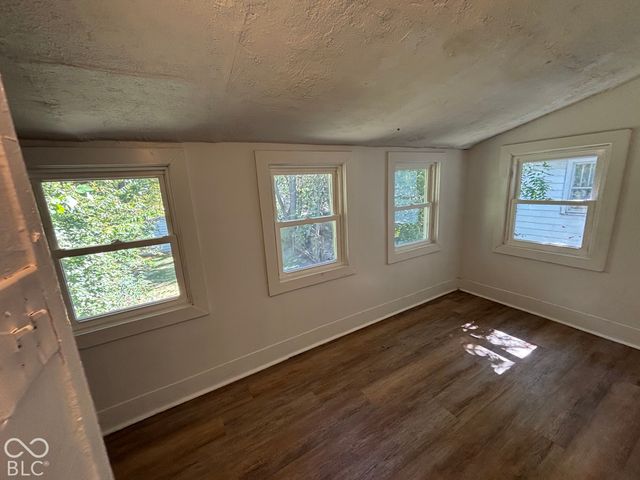 337 Wallace Avenue, Indianapolis, IN 46201