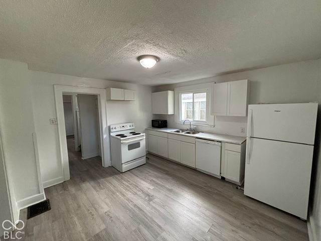 337 Wallace Avenue, Indianapolis, IN 46201