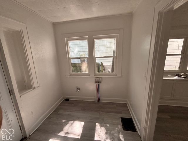 337 Wallace Avenue, Indianapolis, IN 46201