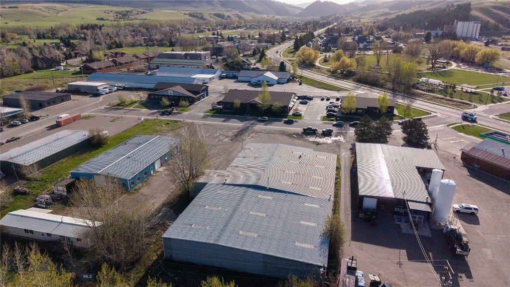 105 Bridger Center Drive, Bozeman, MT 59715 photo 16