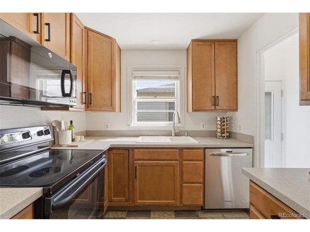 2740 S Franklin St, Denver, CO 80210