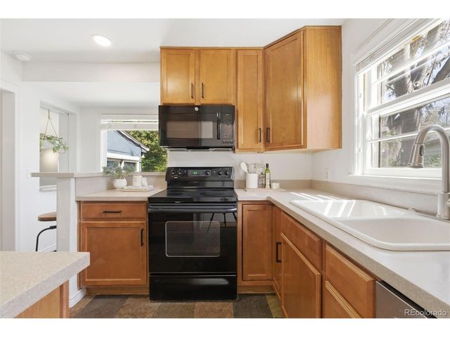 2740 S Franklin St, Denver, CO 80210