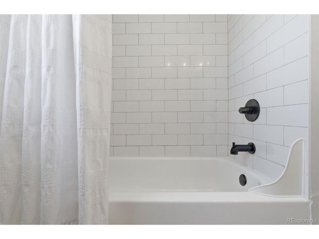 2740 S Franklin St, Denver, CO 80210