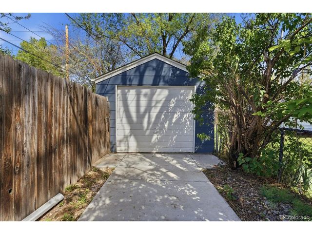 2740 S Franklin St, Denver, CO 80210