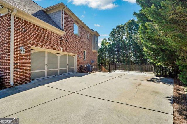 5715 UPPER CREEK Court, Suwanee, GA 30024