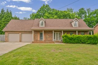 264 Cheshire Rd, Clarksville, TN 37043