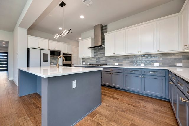 14325 Walsh Avenue, Fort Worth, TX 76008