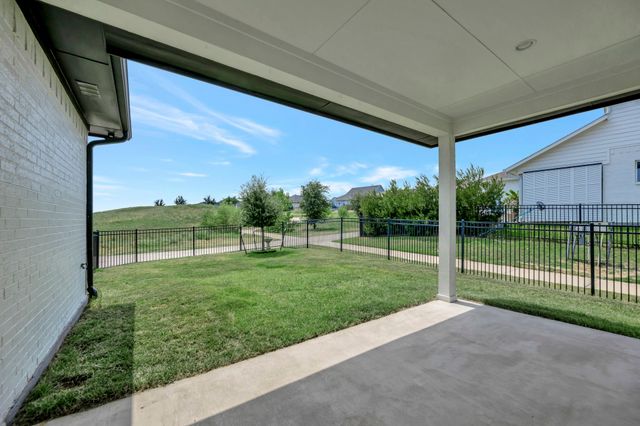 14325 Walsh Avenue, Fort Worth, TX 76008