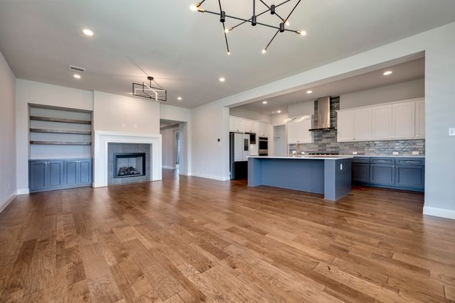 14325 Walsh Avenue, Fort Worth, TX 76008