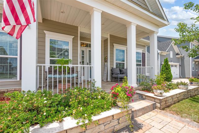 11216 Vanguard Parkway 395, Huntersville, NC 28078