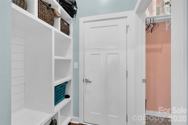 11216 Vanguard Parkway 395, Huntersville, NC 28078