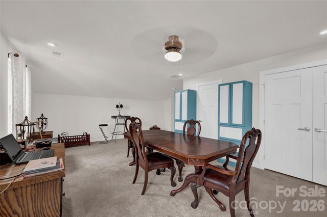 11216 Vanguard Parkway 395, Huntersville, NC 28078