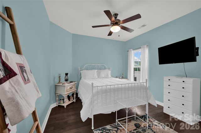 11216 Vanguard Parkway 395, Huntersville, NC 28078