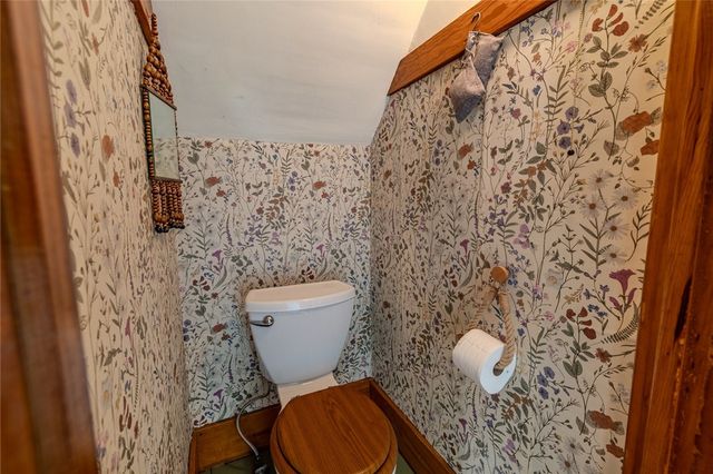 54 Chapel Street, Seneca Falls, NY 13148