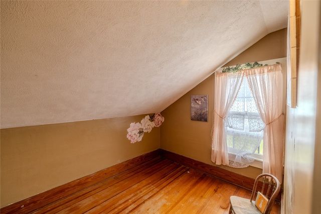 54 Chapel Street, Seneca Falls, NY 13148