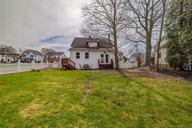 54 Chapel Street, Seneca Falls, NY 13148