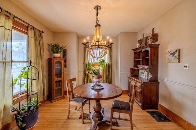 54 Chapel Street, Seneca Falls, NY 13148