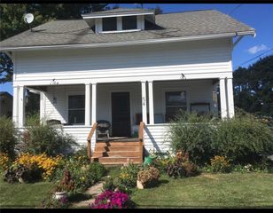 54 Chapel Street, Seneca Falls, NY 13148