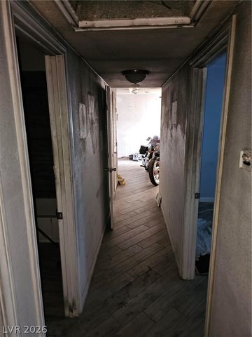 1074 King Richard Avenue, Las Vegas, NV 89119