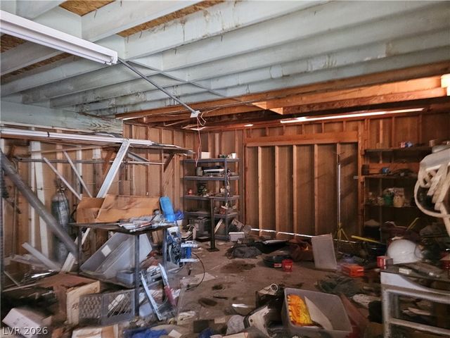 1074 King Richard Avenue, Las Vegas, NV 89119