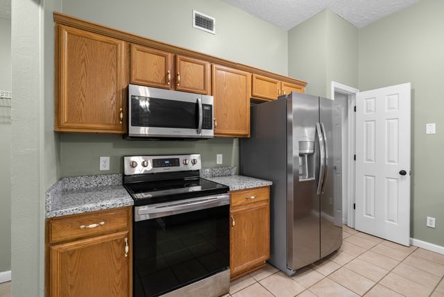 719 Judge Mason Way, La Vergne, TN 37086