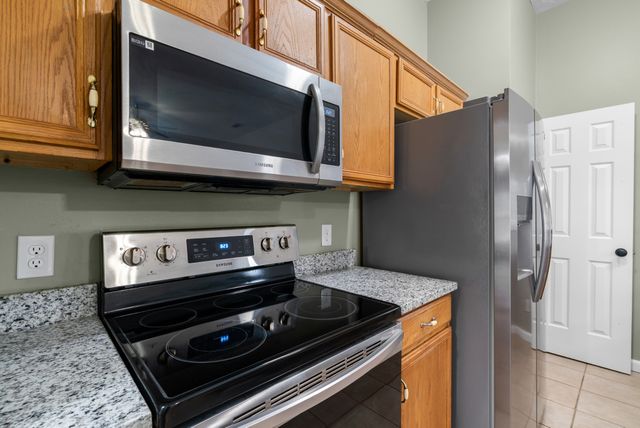 719 Judge Mason Way, La Vergne, TN 37086