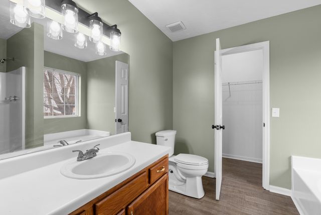 719 Judge Mason Way, La Vergne, TN 37086