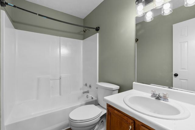 719 Judge Mason Way, La Vergne, TN 37086