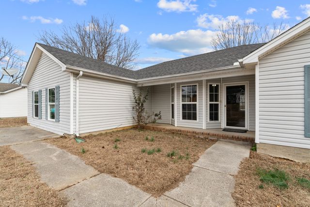 719 Judge Mason Way, La Vergne, TN 37086