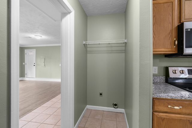 719 Judge Mason Way, La Vergne, TN 37086