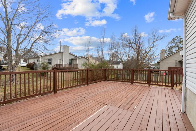 719 Judge Mason Way, La Vergne, TN 37086